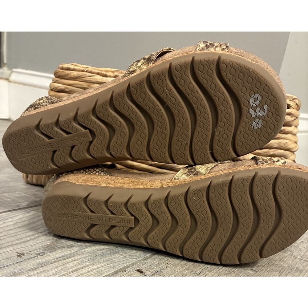 Adrienne Vittadini Tullio Women’s 7.5 Shoes Sandals Wedge Snake Print - Picture 7 of 7